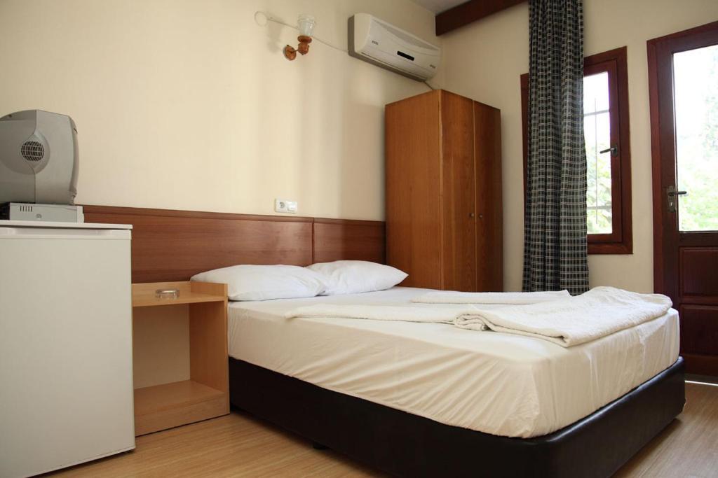 Tug Hotel Kusadası Zewnętrze zdjęcie
