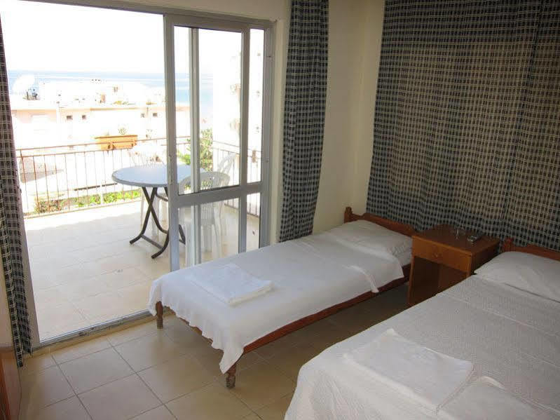 Tug Hotel Kusadası Zewnętrze zdjęcie
